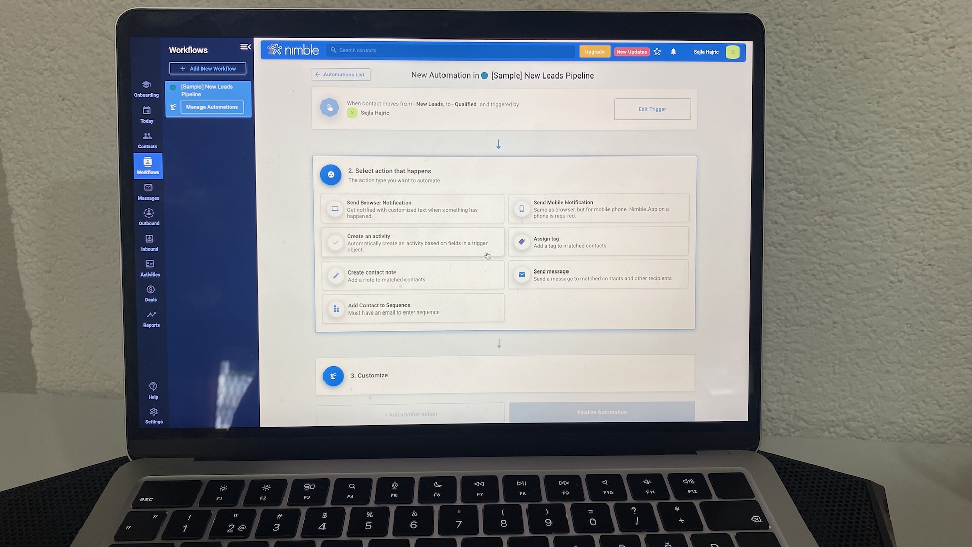 Nimble workflow builder showing automation actions for lead qualification.